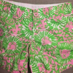 NWOT Lilly Pulitzer Callahan shorts size 00